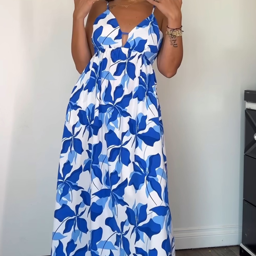 Blue and white maxi dress. Size Small